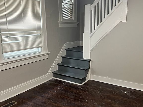4th image of 417 Pritz Ave