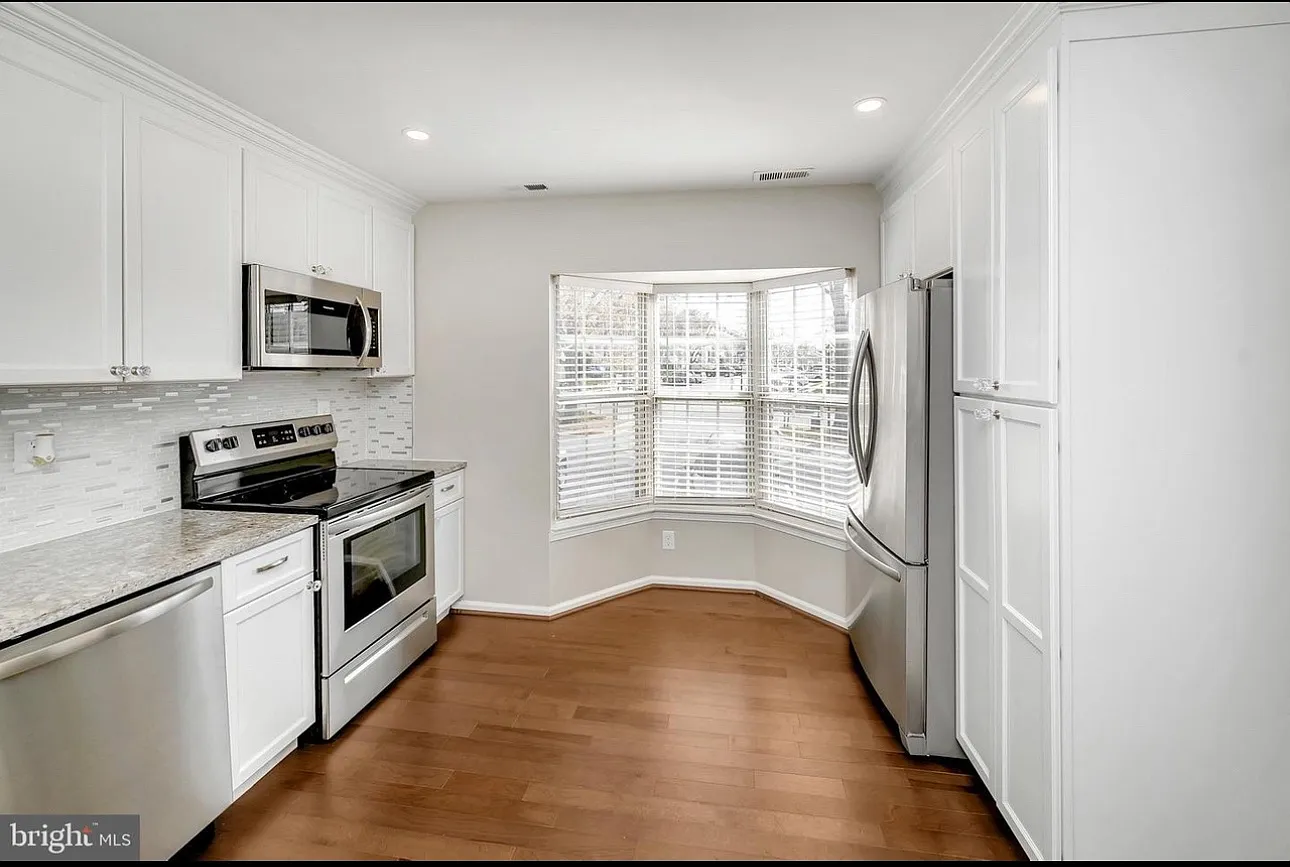 4032 Spring Run Ct — Photo 3