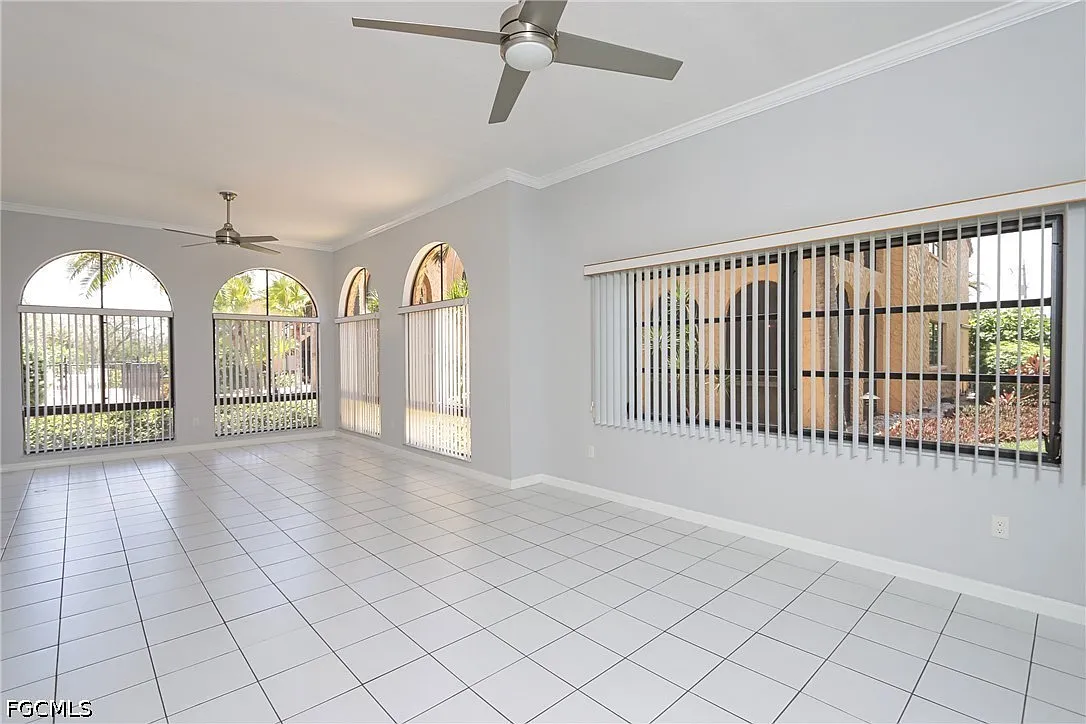 2 bed, 2.0 bath, 1445 sqft, $1,700 — Photo 2