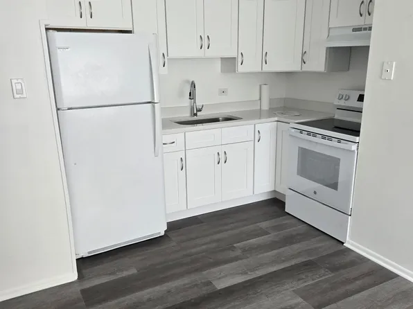 504 S Schroeder Ave APT 1, Peotone, IL 60468