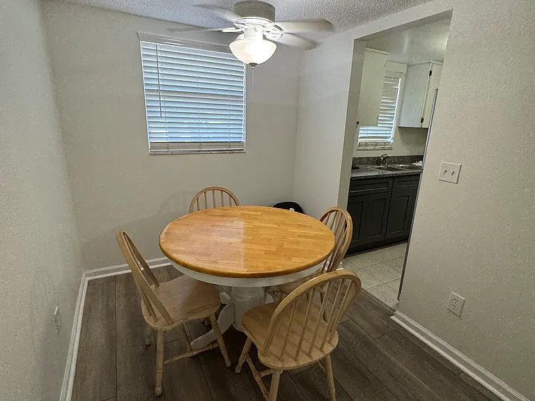8440 Old Post Rd #102 — Photo 19