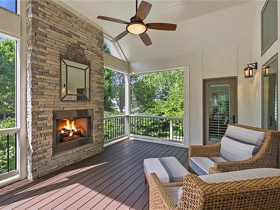 5th image of 8430 N Donnelly Ct