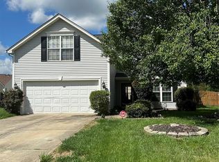 10932 Dulin Creek Blvd, Charlotte, NC 28215