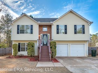 8320 N Sterling Lakes Dr, Covington, GA 30014
