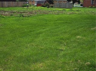 1217 Millbury Rd, Northwood, OH 43619