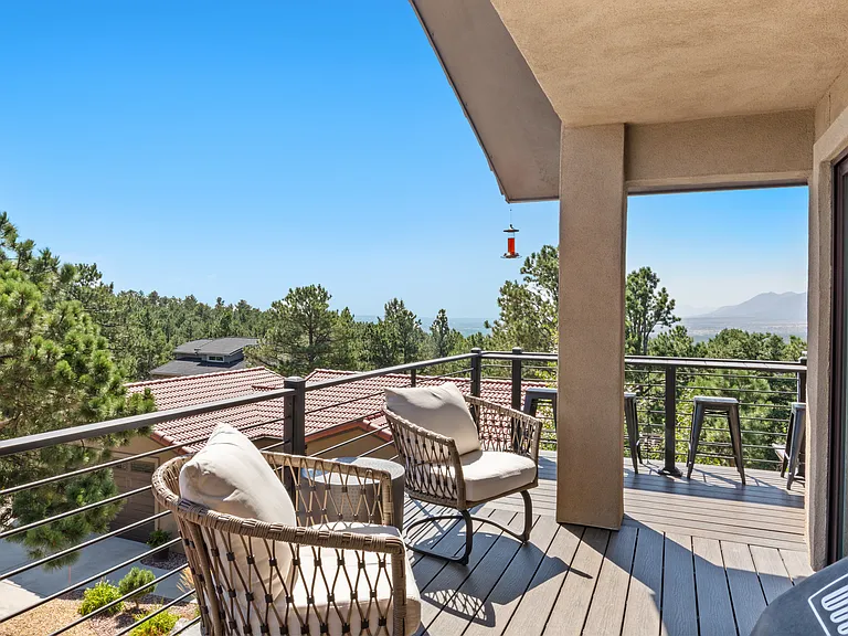 3175 Hamal Cir — Photo 30