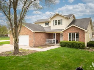 516 Stacey Ct, Braidwood, IL 60408