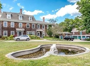 83 Old Connecticut Path #B, Wayland, MA 01778