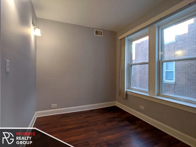 5029 N Harding Ave #1W — Photo 12