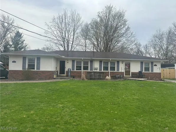 1856 & 1860 Clearbrook Dr, Stow, OH 44224