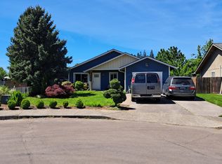 165 Meadow Park Ct, Woodland, WA 98674