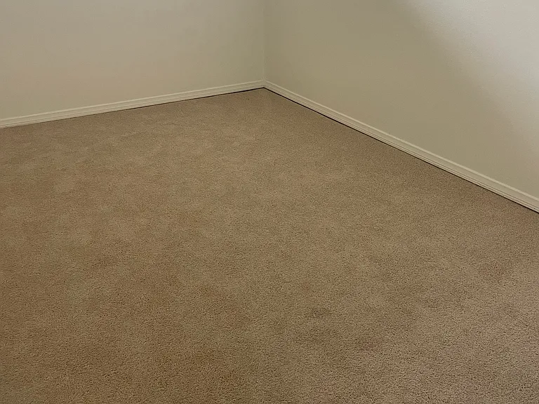 21285 Shoemaker Ln — Photo 10