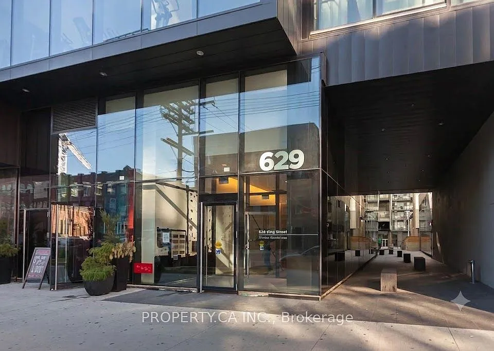 629 N King St W #632