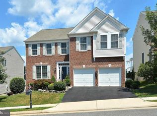 8168 Douglas Fir Dr, Lorton, VA 22079