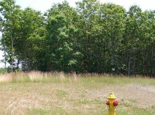 17 Meadow View Ln, Tiverton, RI 02878