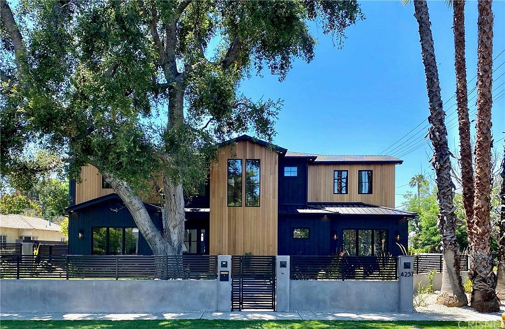 4257 Beeman Ave, Studio City, CA 91604 | Zillow