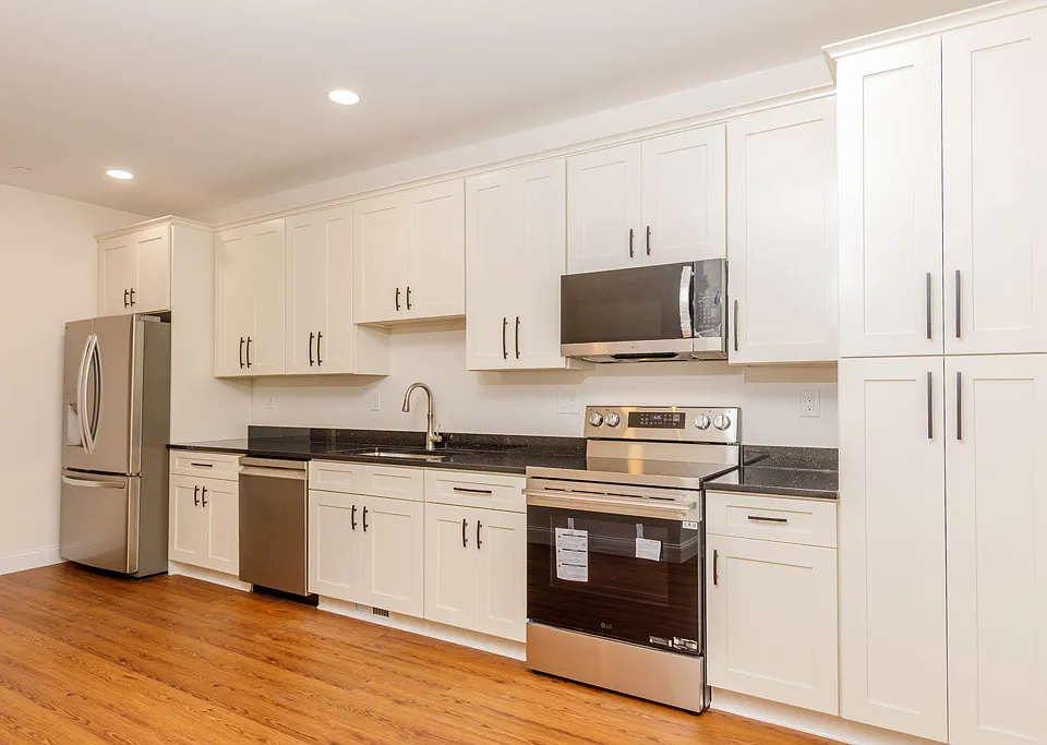 150 State Rd E #2
