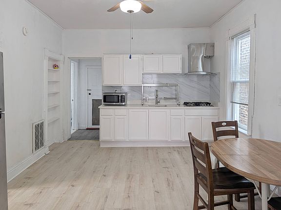 5th image of 3633 S Wolcott Ave Floor 2