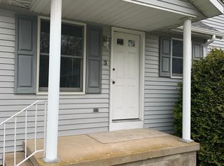 220 W Gore Rd, Erie, PA 16509