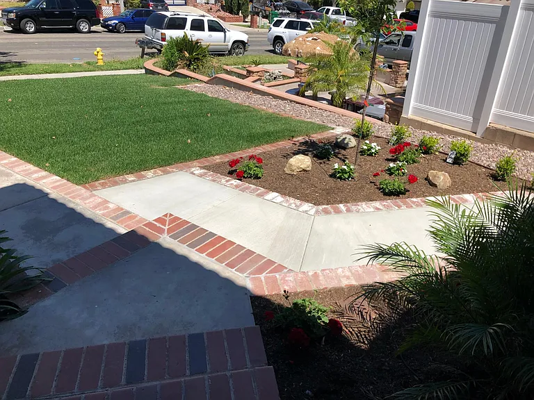 Goldenview Dr — Photo 7