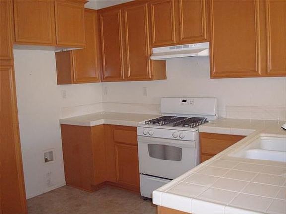 3rd image of 1800 E Lakeshore Dr Unit 2803