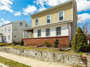 33 Mill St, Wappingers Falls, NY 12590