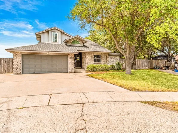 2204 Pinyon Drive, Portland, TX 78374