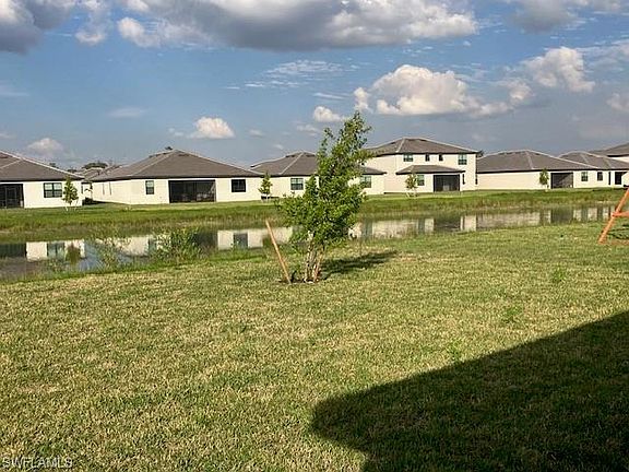 3rd image of 13924 Hunter Oak Dr