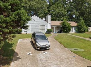 5484 Glen Haven Dr, Atlanta, GA 30349