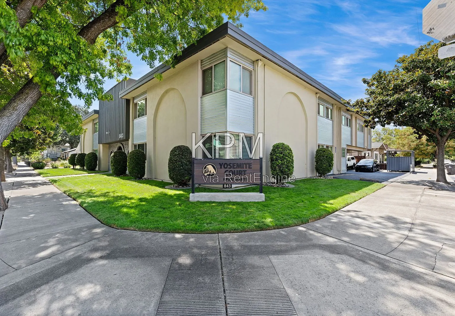1 bed, 1.0 bath, 520 sqft, $1,395 — Photo 2