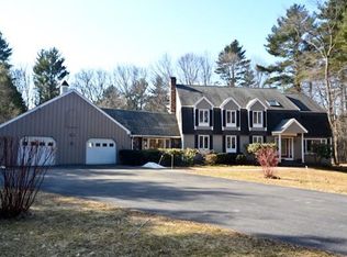 205 Brentwood Cir, North Andover, MA 01845