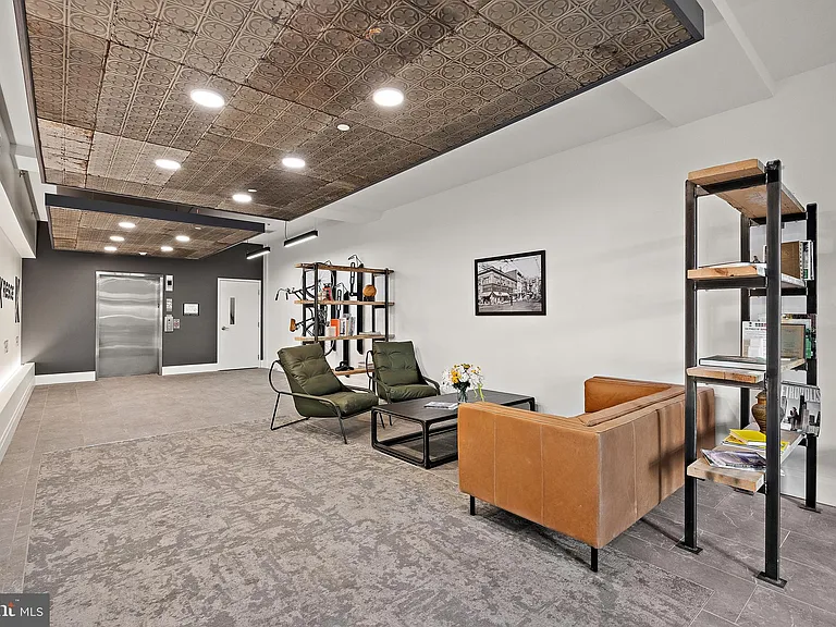 801 N Market St #207 — Photo 23