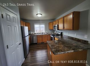 243 Tall Grass Trl, Sun Prairie, WI 53590