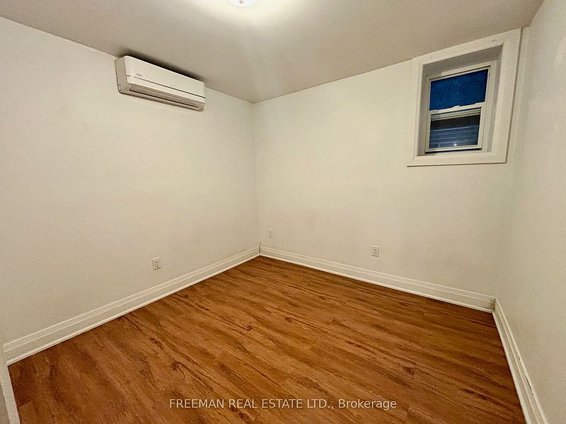 Toronto Townhouse for rent - 2 Bedrooms — photo 7