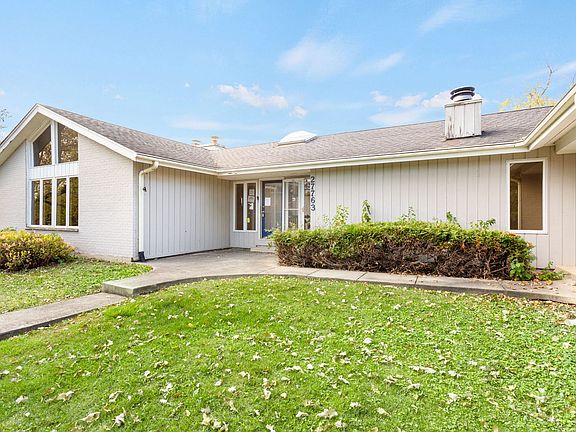 3rd image of 27763 W Lakeview Dr N