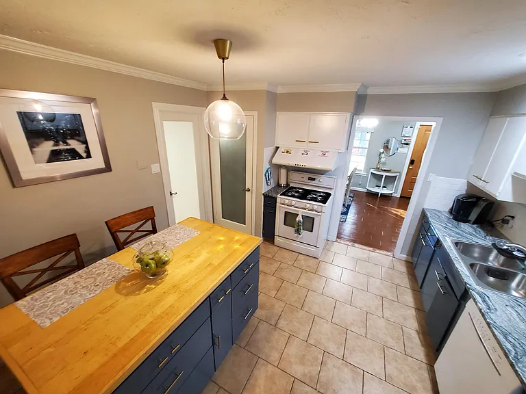 334 W Byrd Blvd — Photo 16