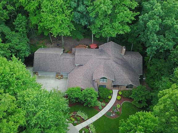 2nd image of 3026 Melrose Dr