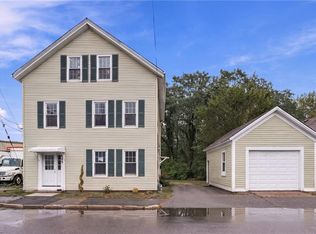 845 River St, Woonsocket, RI 02895