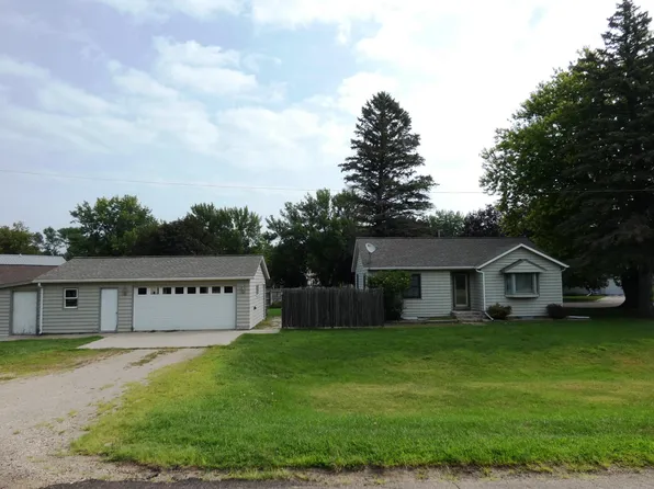 3056 Norwood Ave, Slayton, MN 56172