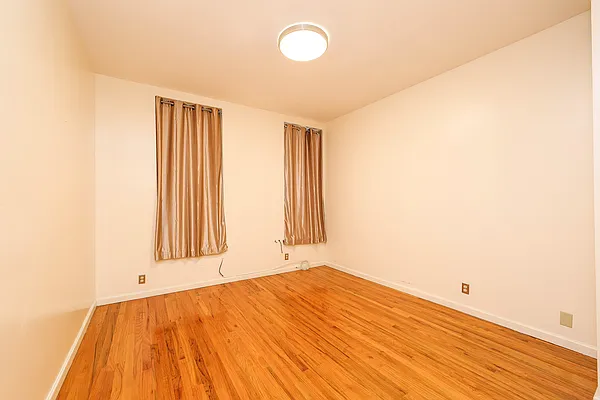 Sold by Remax Real Estate Professionals | media 9