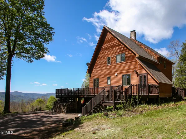 421 Legate Hill Rd, Charlemont, MA 01339