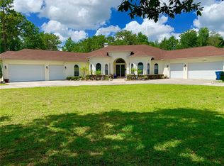 11090 Flock Ave, Weeki Wachee, FL 34613