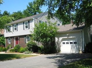 46 Field Pond Dr, Reading, MA 01867