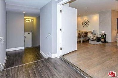 2nd image of 1825 Pelham Ave APT 4