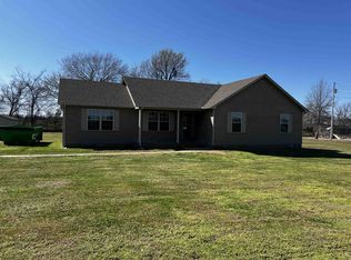 1607 Biffle Rd, Newbern, TN 38059