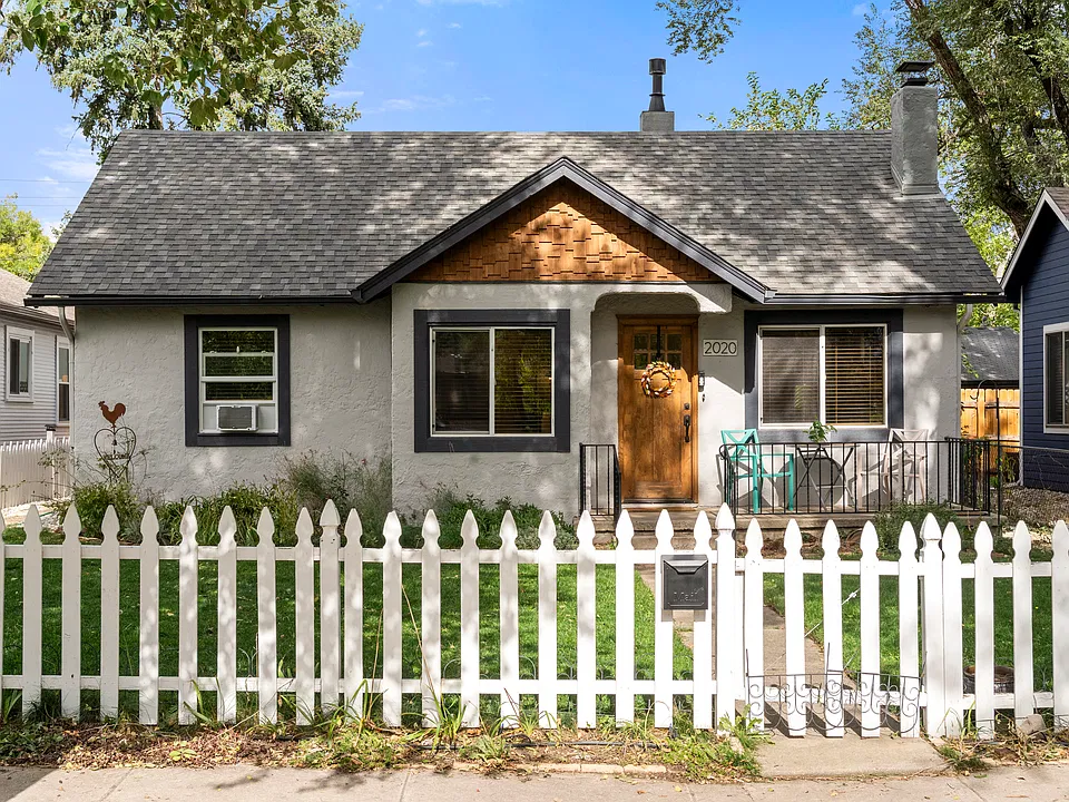 2020 W Kiowa St
