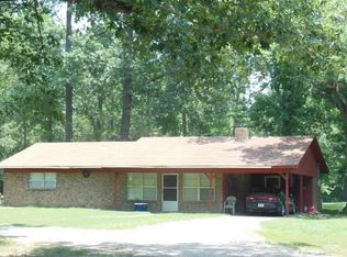 2877 George Thomas Rd, Texarkana, TX 75501