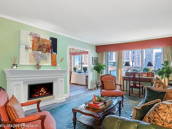 4th image of 250 E 87th St APT 12F