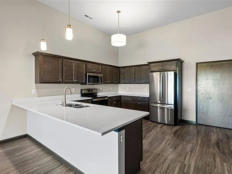 2875 Spring Rose Cir — Photo 21