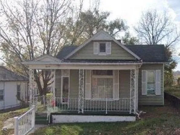 2316 Sylvanie St, Saint Joseph, MO 64501